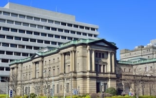 日本銀行（写真AC：編集部）