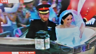 ▲ヘンリー王子とマークルさんの結婚式(2018年5月19日、英BBC放送の中継から)