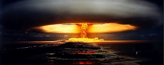 ▲フランスの1971年の核実験(包括的核実験禁止機関=CTBTOの提供)